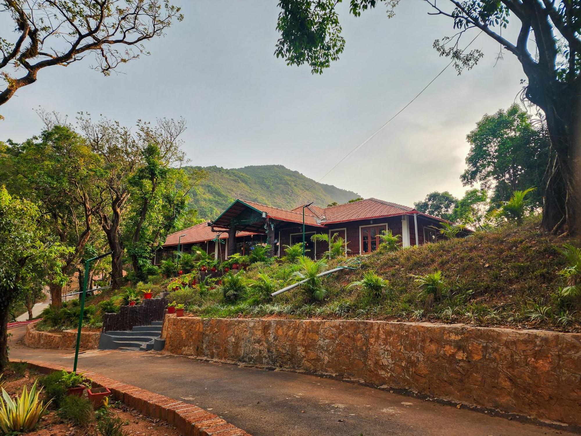 Celestial Heights Homestay Kurchi 外观 照片