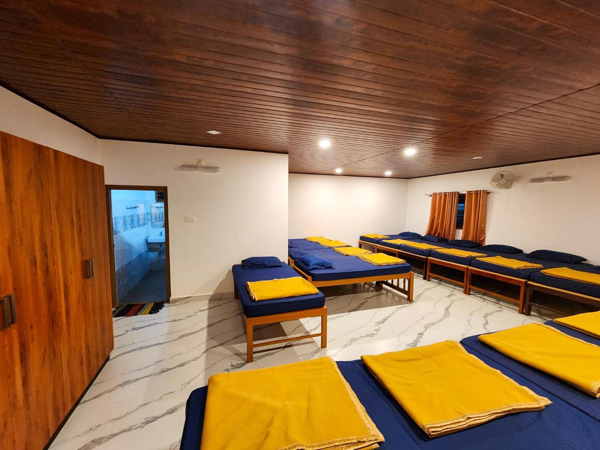 Celestial Heights Homestay Kurchi 外观 照片
